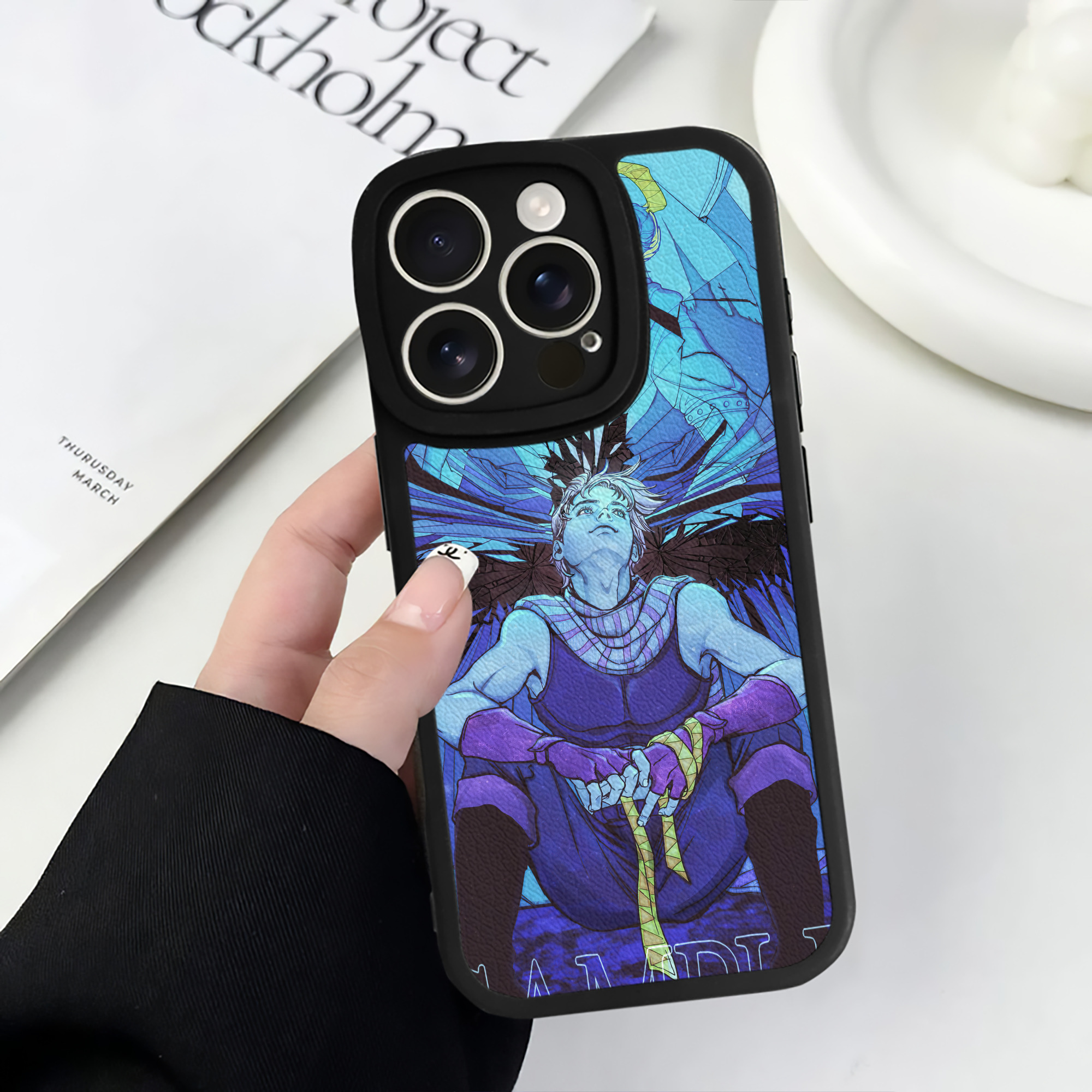 （画像用） ジョジョの奇妙な冒険 JoJo's Bizarre Adventure 【iPhone 16シリーズ対応】シリコンスマホケース（レザー調） 材質：シリコン